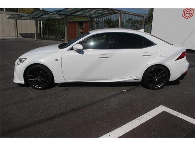 TOYOTA LEXUS IS300h 2013