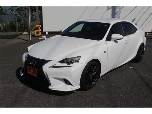 TOYOTA LEXUS IS300h 2013