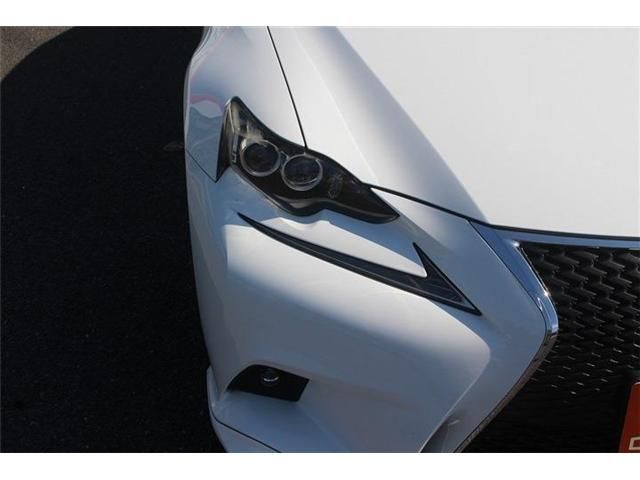 TOYOTA LEXUS IS300h 2013