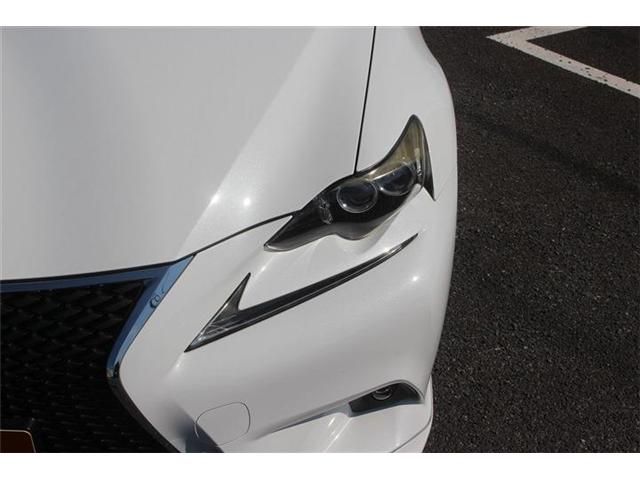TOYOTA LEXUS IS300h 2013