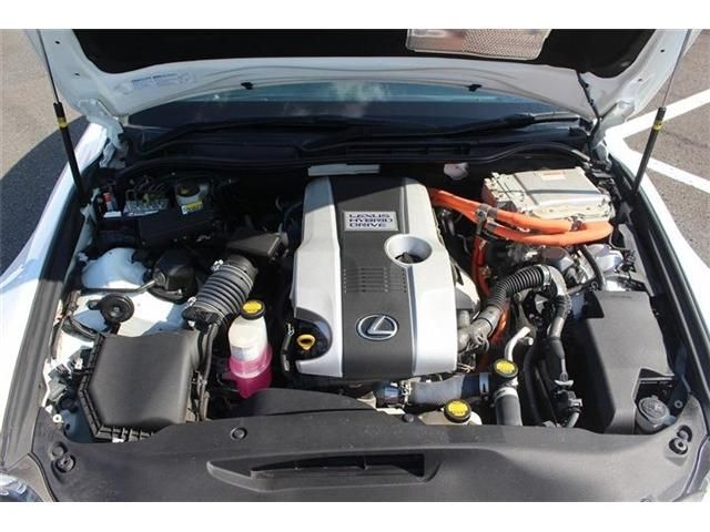 TOYOTA LEXUS IS300h 2013