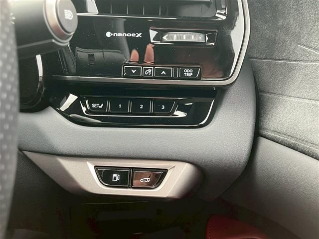 TOYOTA LEXUS RX500h 2023