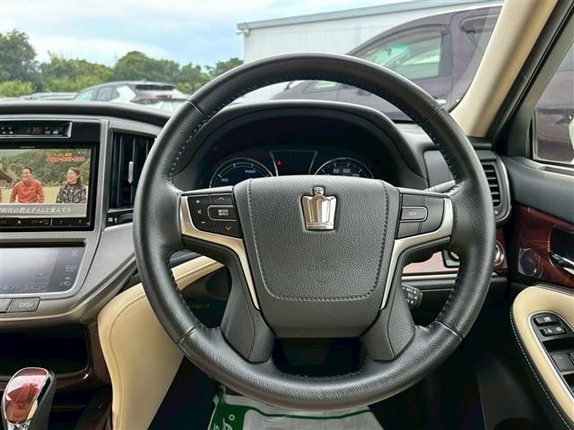 TOYOTA CROWN sedan hybrid 2014