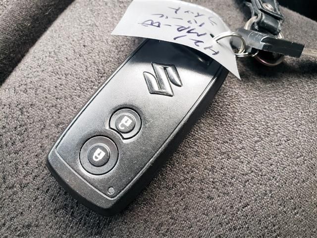 SUZUKI MR WAGON Wit 2009