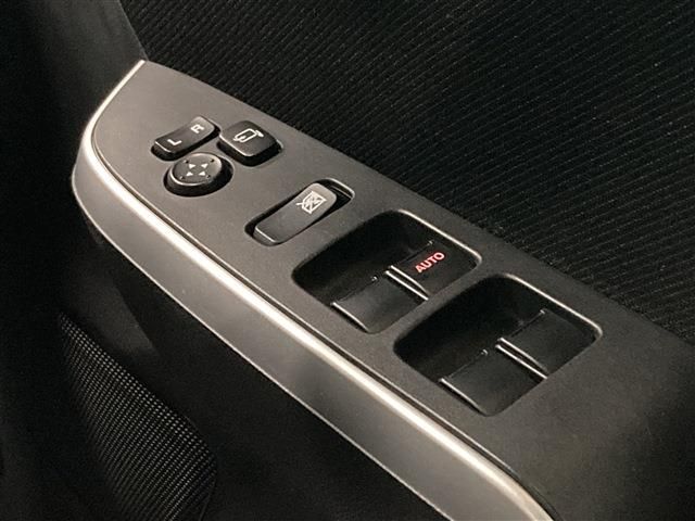 SUZUKI SOLIO BANDIT 4WD 2015