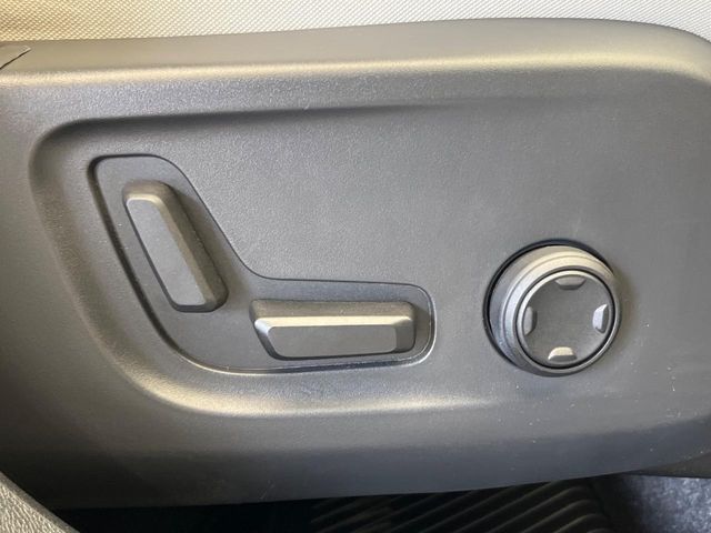 VOLVO VOLVO XC40 2024