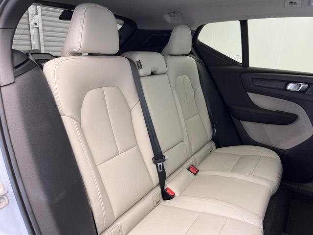 VOLVO VOLVO XC40 2024