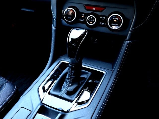 SUBARU IMPREZA SPORT 2017