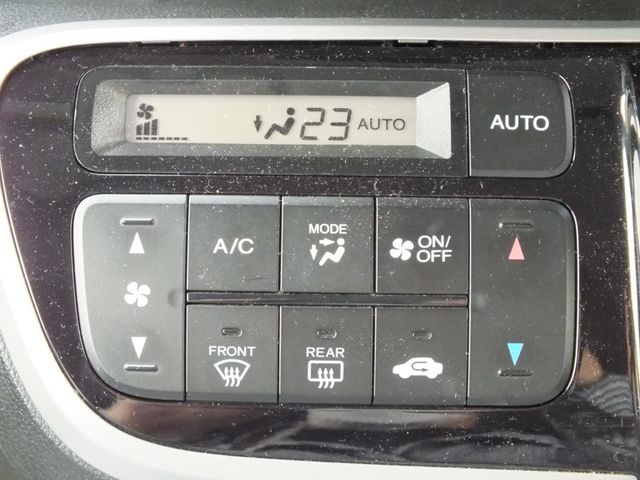 HONDA N BOX CUSTOM 2013