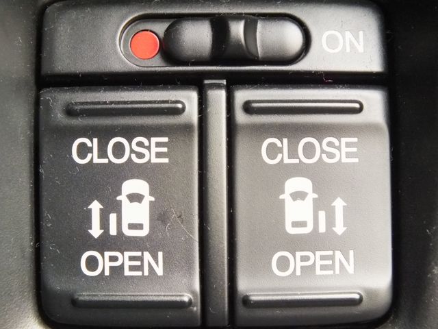 HONDA N BOX CUSTOM 2013