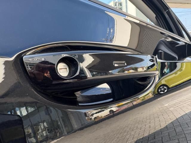 VOLKSWAGEN VOLKSWAGEN GOLF 2023