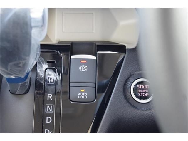 MITSUBISHI DELICA MINI 2025