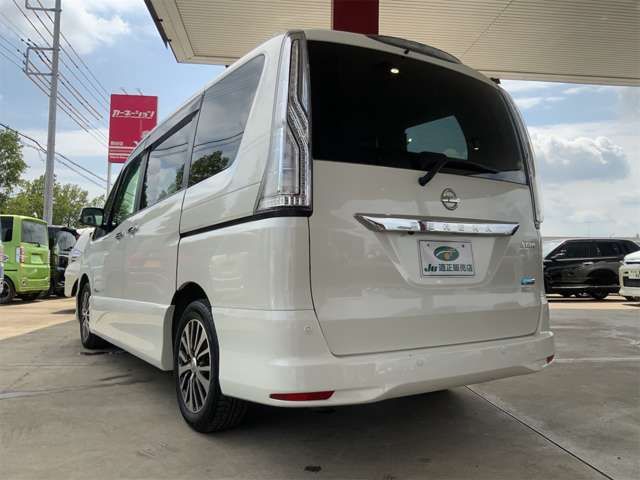 NISSAN SERENA  S-HYBRID 2014