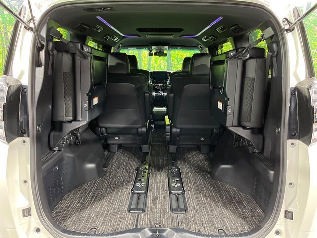 TOYOTA VELLFIRE 4WD 2020