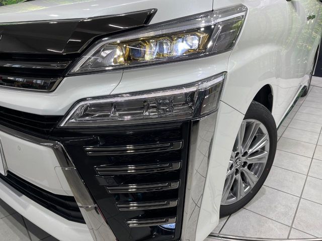 TOYOTA VELLFIRE 4WD 2020
