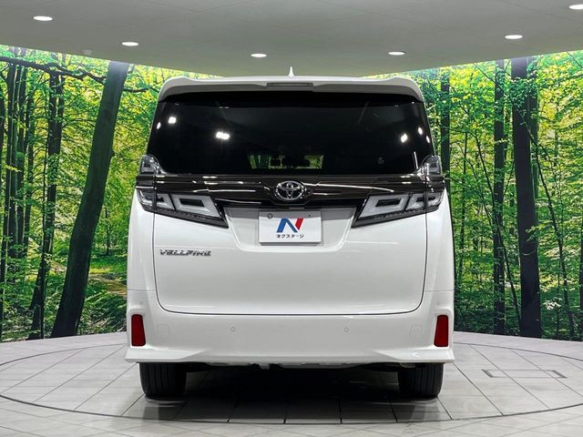 TOYOTA VELLFIRE 4WD 2020