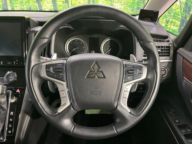 MITSUBISHI DELICA D:5 4WD 2022