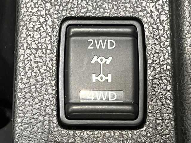 NISSAN NOTE 4WD 2014