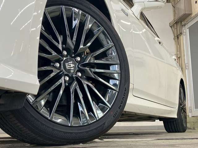 TOYOTA CROWN sedan hybrid 2020