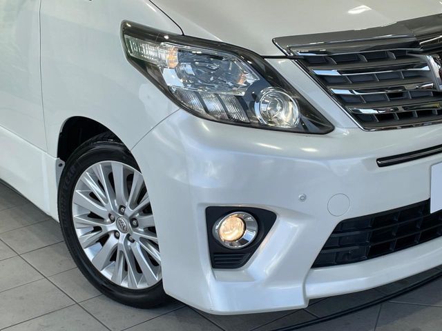 TOYOTA ALPHARD 2012