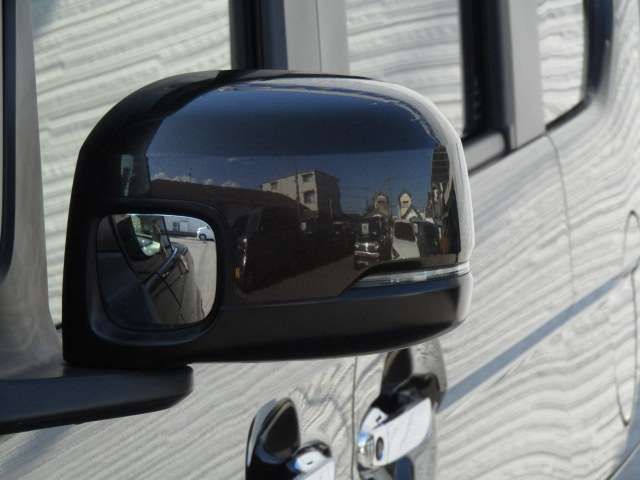 HONDA N BOX CUSTOM 2022