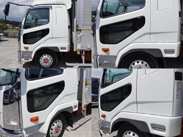 MITSUBISHI FUSOU FIGHTER 2013