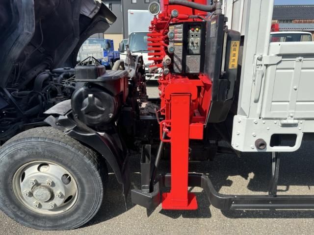 MITSUBISHI FUSOU FIGHTER 2003