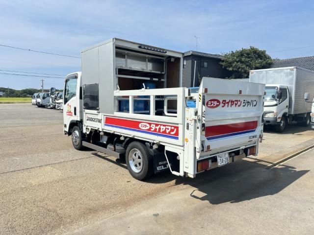 ISUZU ELF 2017