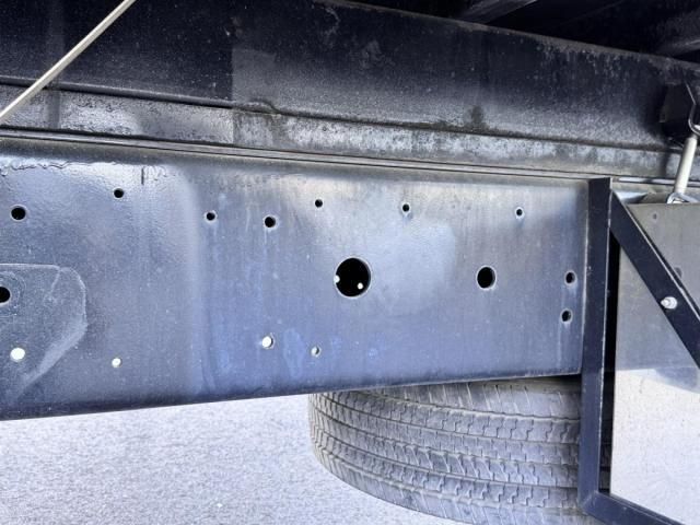 NISSAN DIESEL Quon 2011