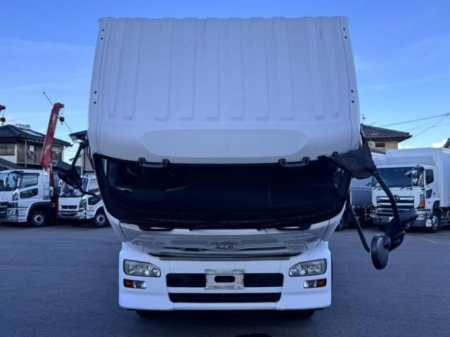 NISSAN DIESEL Quon 2011