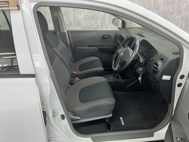 NISSAN NV150 AD 2WD 2017