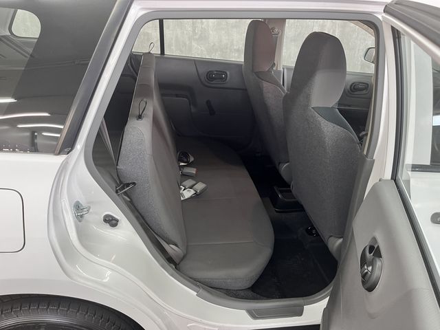 NISSAN NV150 AD 2WD 2017