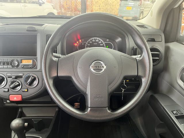 NISSAN NV150 AD 2WD 2017