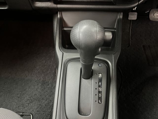 NISSAN NV150 AD 2WD 2017