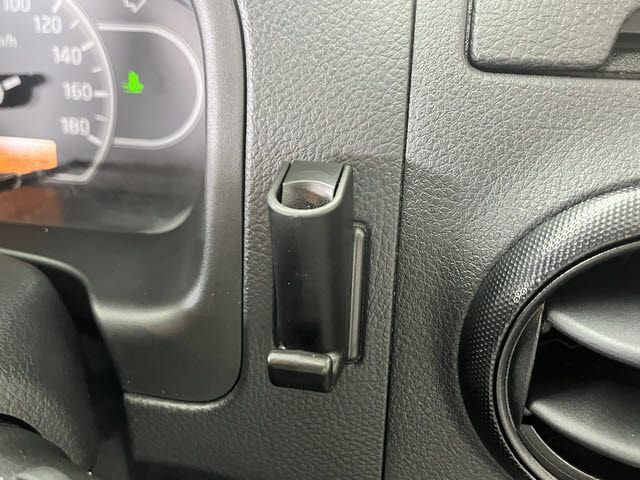 NISSAN NV150 AD 2WD 2017