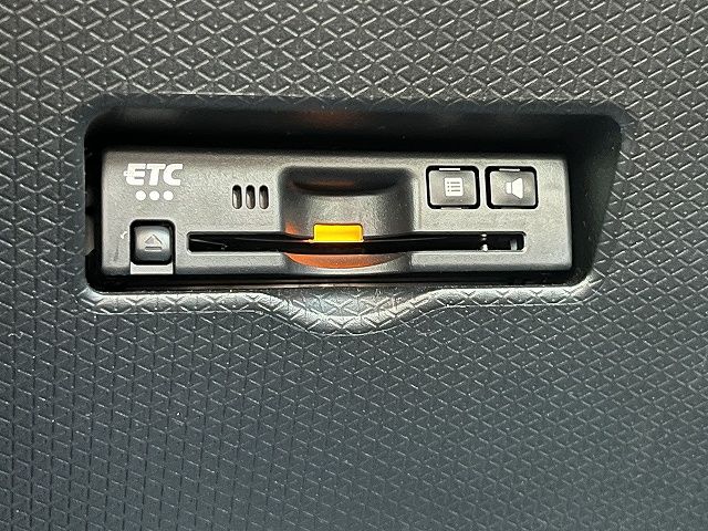 DAIHATSU TANTO CUSTOM 2022