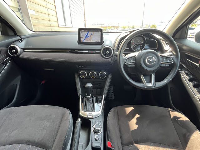 MAZDA DEMIO 4WD 2018