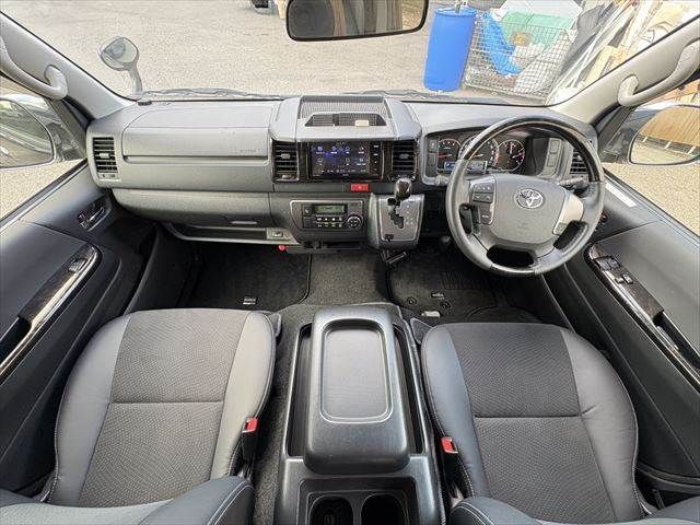 TOYOTA REGIUSACE van 4WD 2018