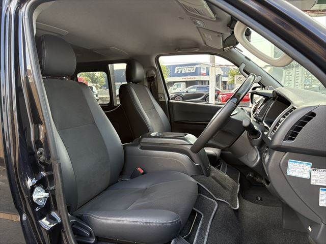 TOYOTA REGIUSACE van 4WD 2018