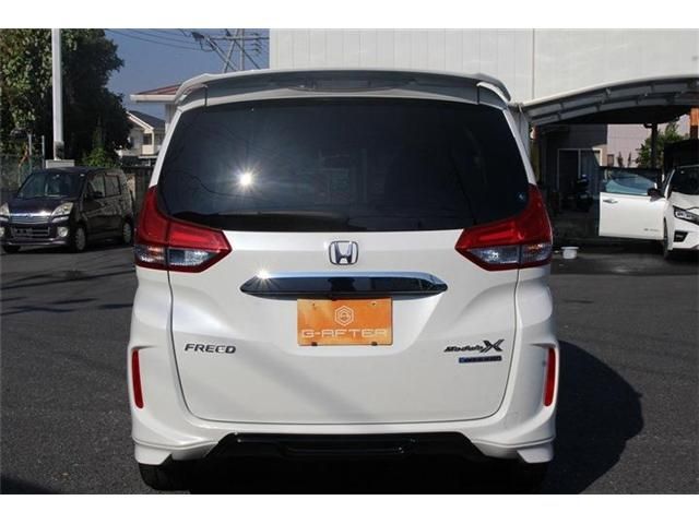HONDA FREED HYBRID 2018