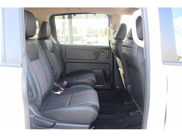 HONDA FREED HYBRID 2018