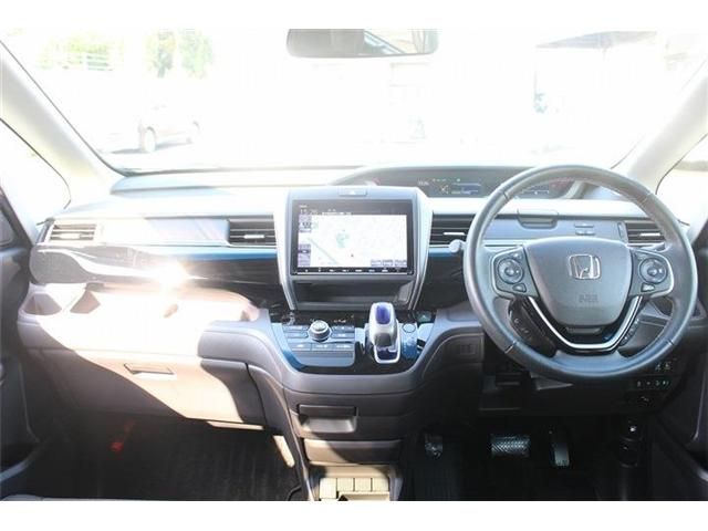 HONDA FREED HYBRID 2018