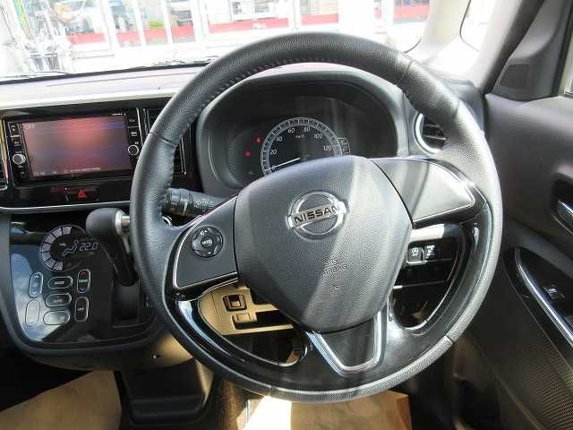 NISSAN DAYZ ROOX 2018