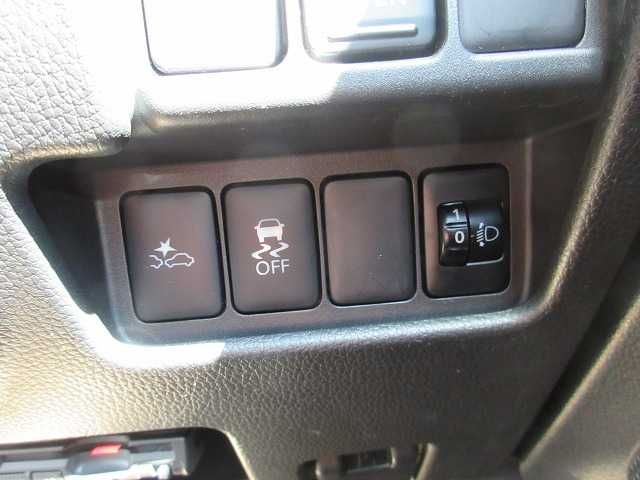 NISSAN DAYZ ROOX 2018