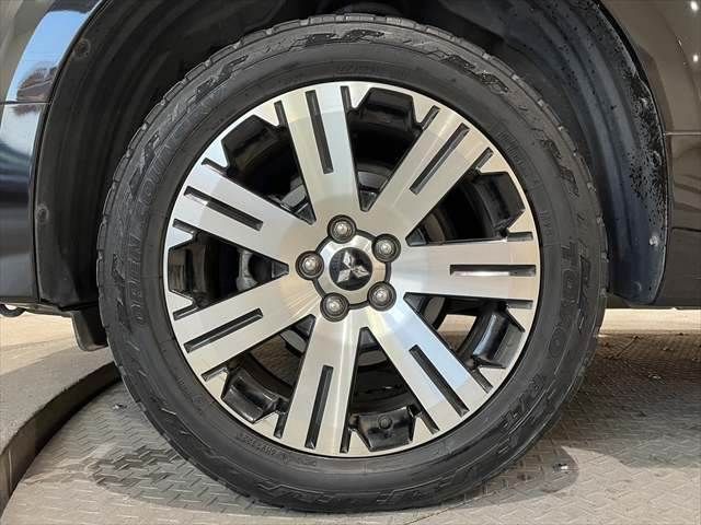 MITSUBISHI DELICA D:5 4WD 2019