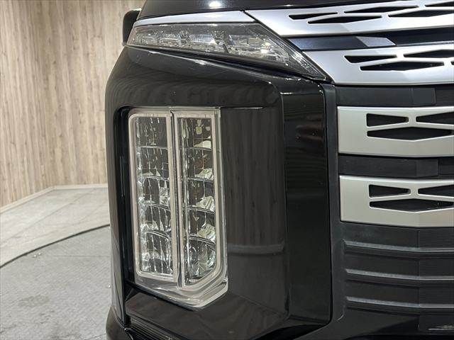 MITSUBISHI DELICA D:5 4WD 2019