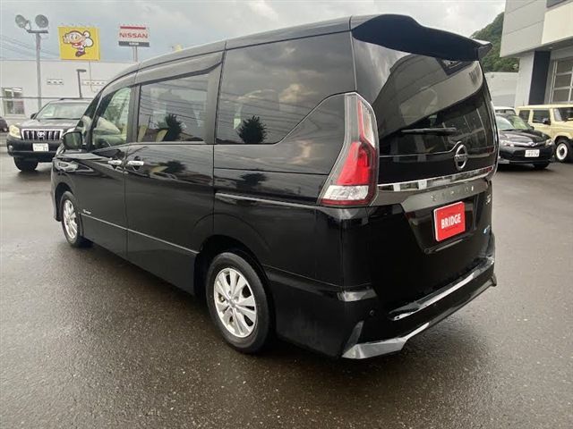 NISSAN SERENA  S-HYBRID 4WD 2017