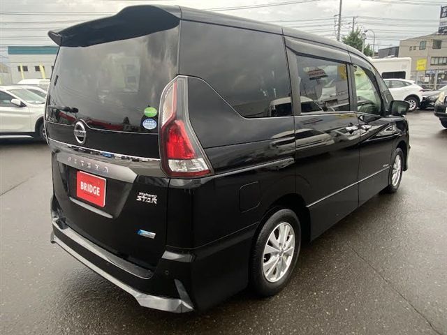 NISSAN SERENA  S-HYBRID 4WD 2017
