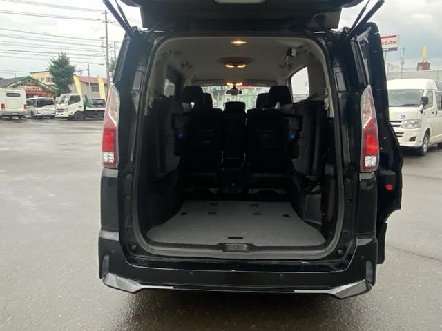 NISSAN SERENA  S-HYBRID 4WD 2017