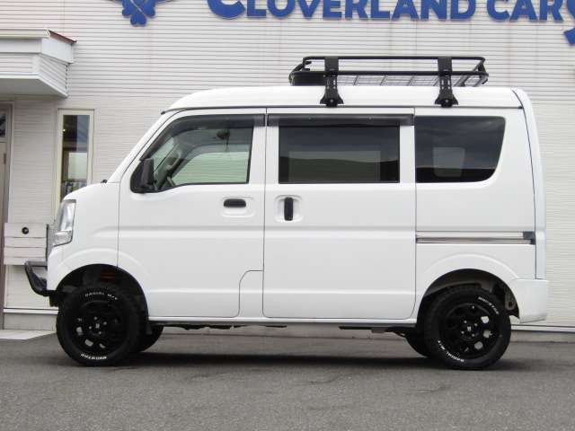 MITSUBISHI MINICAB van 2019